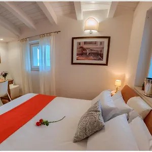 Apartment Aquarius - Larihome A08, Vercana